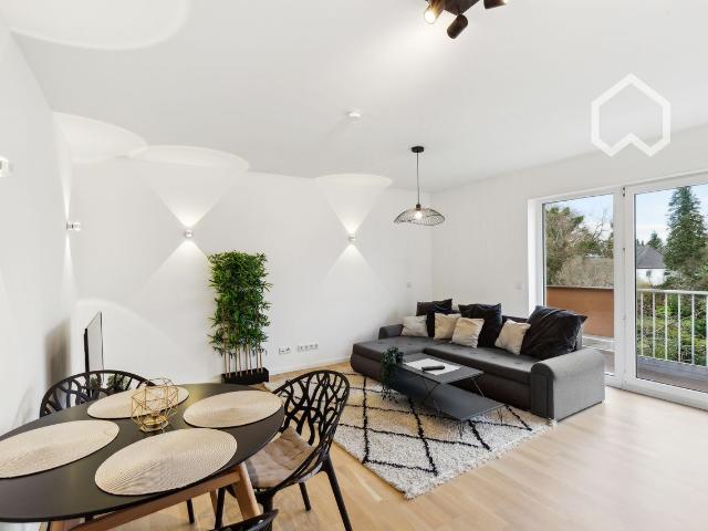 Modern, stylish and spacious penthouse with stunning views, Munchen Amsterdam Apartments for Rent