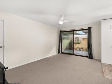 MODERN & STYLISH EATON PROPERTY