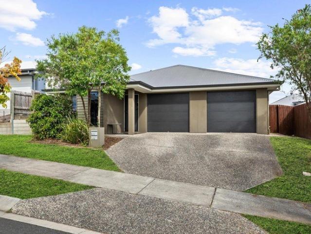Modern, stylish & low maintenance living in ripley!