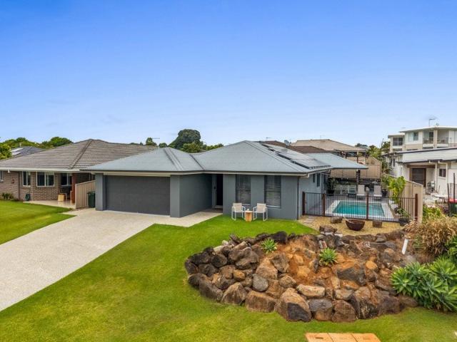 Modern. Stylish. Superb views