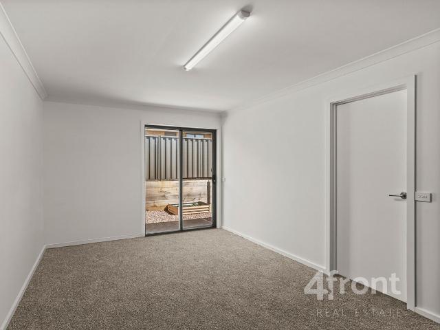 Modern sunny unit