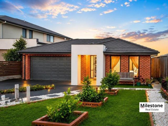 Modern Park facing Home suitable for every Lifestyle
