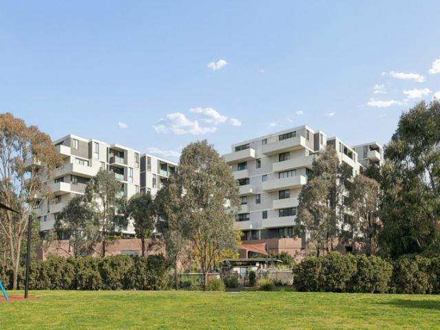 Modern Parkside Living in the Heart of Washington Park