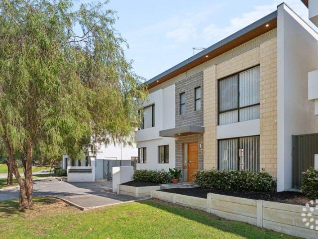 Modern Parkside Living