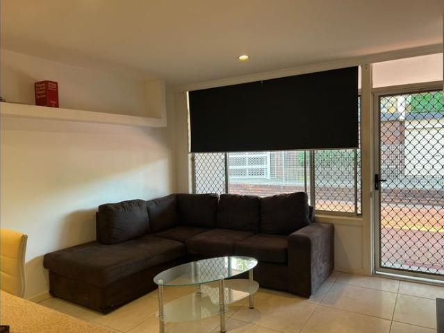 MODERN PARTLY FURNISHED 2 BEDROOM UNIT OPPOSITE THE BEACH