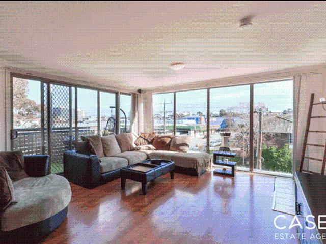 Modern Penthouse Apartment
