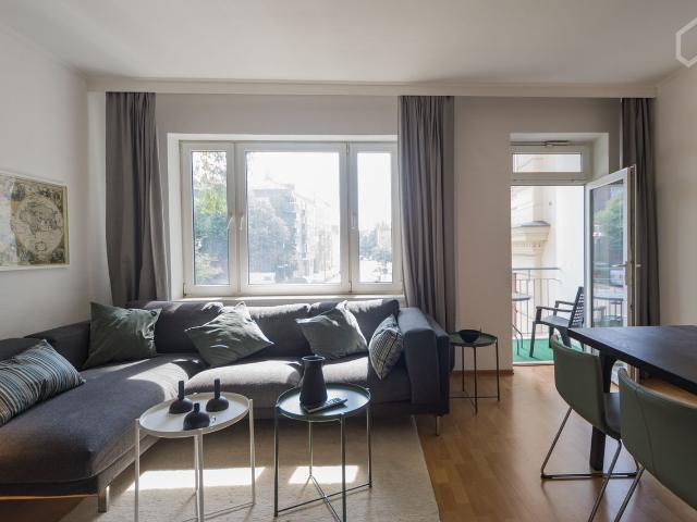 Modern & perfect apartment with balcony in Schöneberg near Nollendorfplatz, Berlin Amsterdam Apartments for Rent