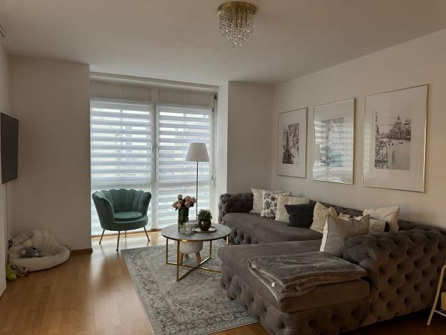 Modern, perfect home in München, Munchen Amsterdam Apartments for Rent