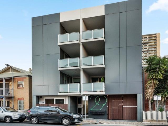 Modern Perfection on Moore!