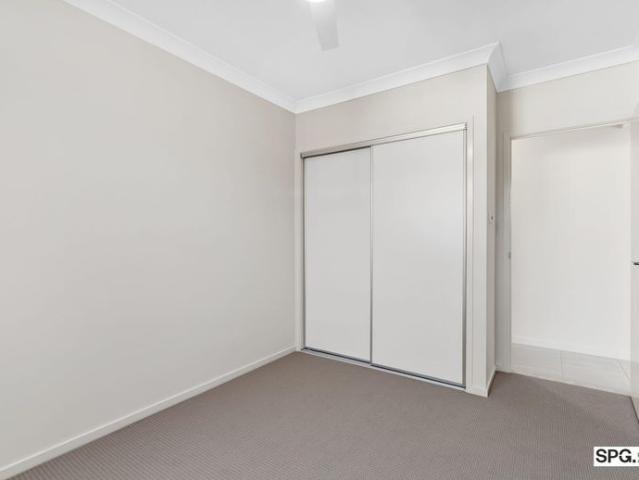 MODERN PRIVATE 2 BEDROOM DUPLEX