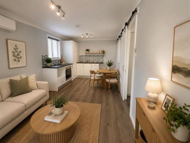 Modern, Private Granny Flat – Utilities Included