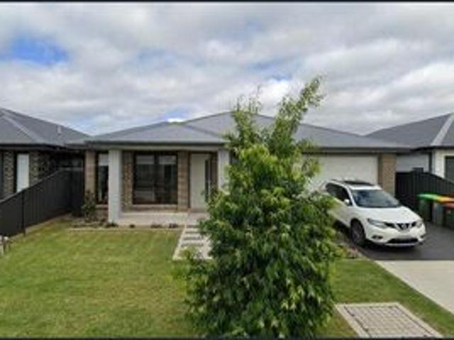 Modern & Private Granny Flat in a Convenient Location