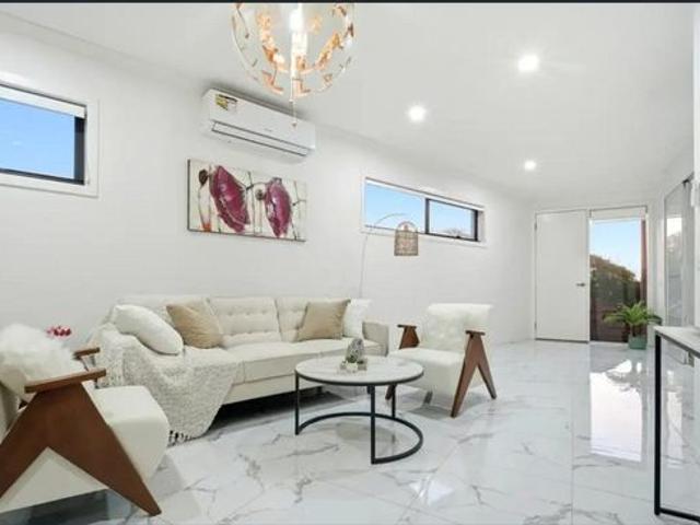 Modern, Private & Low Maintenance Living