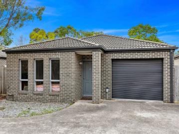 Modern, Private & Low Maintenance Living