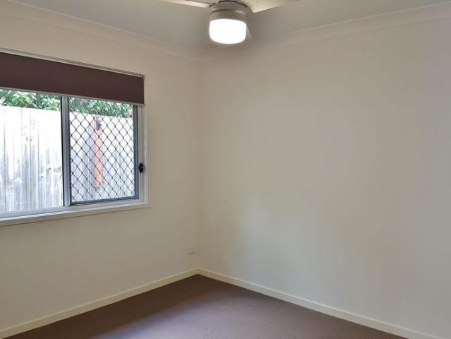 MODERN, PRIVATE & LOW MAINTENANCE LIVING