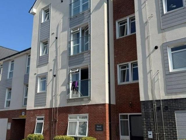 Modern Quay Flat, Poole BH15, 1 bed flat to rent, £975 pcm | PrimeLocation