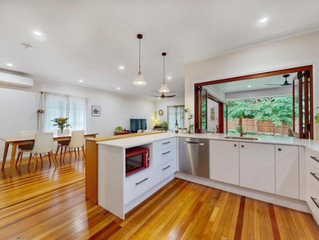 Modern Queenslander Charm with Indoor Outdoor Living