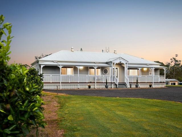 Modern Queenslander Living with Dual Occupancy & Ultimate Off Grid Lifestyle