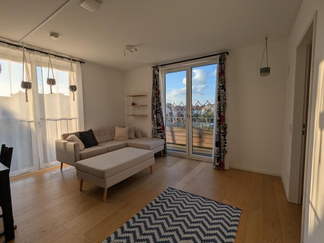 Modern, quiet & clean 3 room furnished top floor apartment with a lift in lovely Schillerkiez next to the U Bahn station