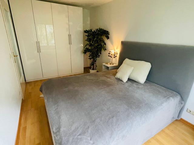 Modern & quiet home in München, Munchen Amsterdam Apartments for Rent