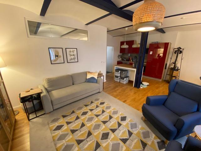 Modern, Quiet & Spacious: Fully Furnished Oasis with Garden Space U6 & M13, Berlin Amsterdam Apartments for Rent