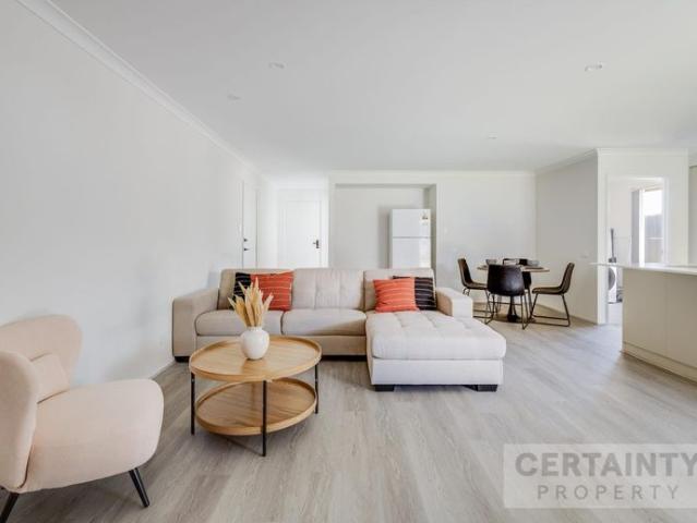 Modern Room with Ensuite $250 room in a shared house