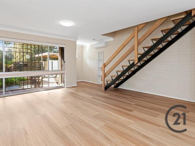 Modern Renovated Two Bedroom Townhouse