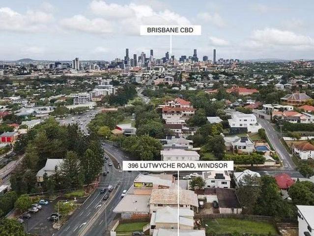 Modern Renovated Unit/Furnished/5km to Brisbane CBD