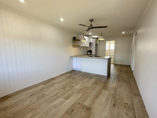 Modern renovated 2 bedroom, 1 bathroom unit in East Lismore