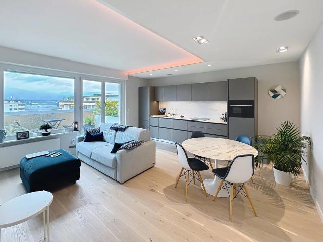 Modern renoviertes Penthouse in Grand Saconnex