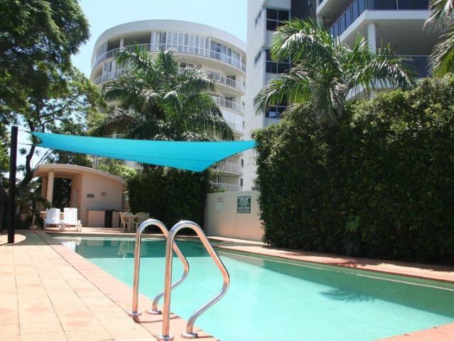 Modern Resort Style Living in the Heart of Auchenflower Near the City,by the River