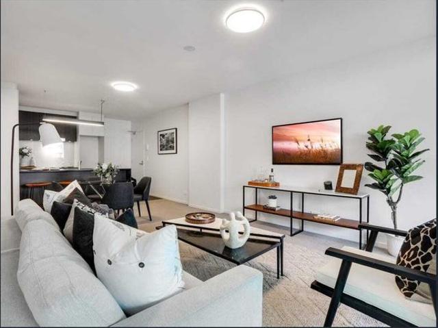 Modern Riverside Living in the Heart of Newstead