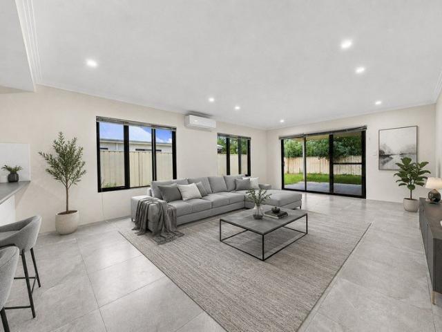 MODERN RIVERSIDE LIVING IN A PEACEFUL LOCATION