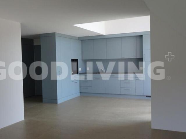 MODERN, RUHIG, TOP GELEGEN
