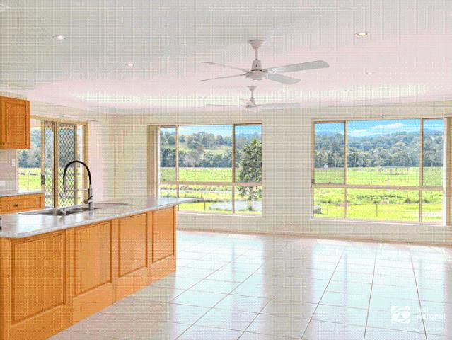 Modern Rural Living with Spectacular Mountain Views of Pumpenbil
