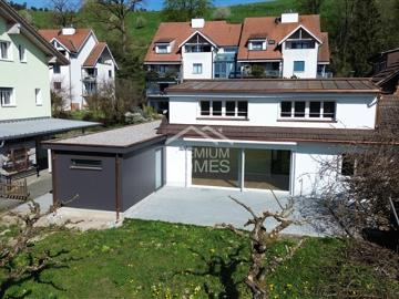 Modern wohnen mit eigenem Gartenparadies