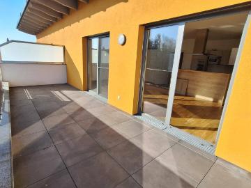 modern wohnen mit großer Sonnenterrasse – 84m² Wohnung in Bruck/Peuerbach