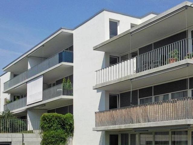 Modern wohnen an sonniger Lage in Jegenstorf