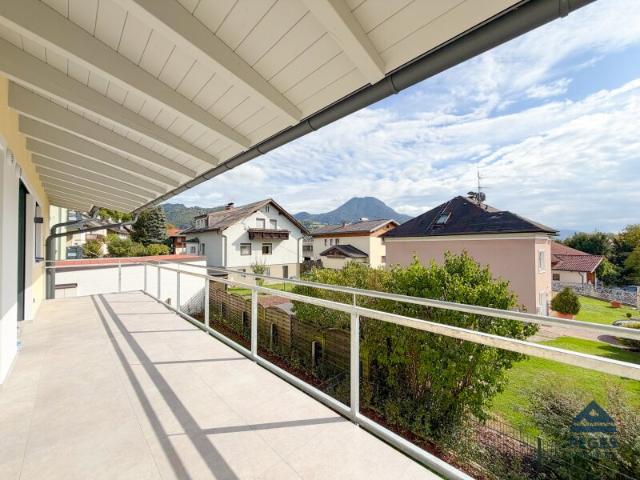 MODERN WOHNEN IM NEUBAU: 3½ Zimmer Wohnung mit Balkon