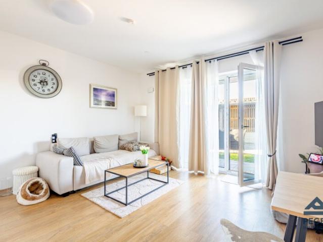 MODERN WOHNEN IN MAXGLAN: 3 Zimmer Wohnung mit Terrasse & Garten