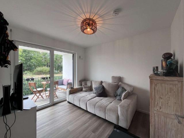 Modern wohnen in Nieder Weisel – 3 Zimmer mit Balkon und zwei Stellplätzen