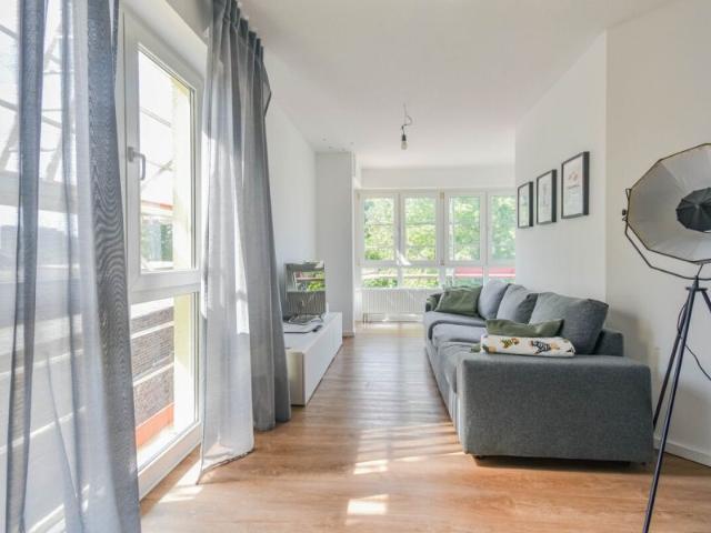 Modern wohnen in heller 2 Zimmer Wohnung mit Aufzug