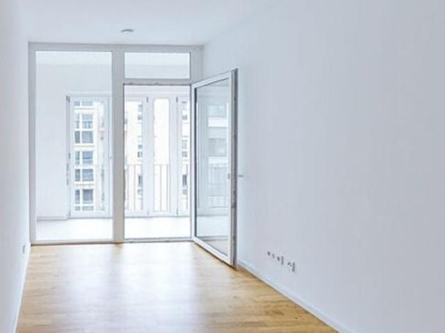 Modern Wohnen in Sachsenhausen! 4 Zimmer Wohnung mit EBK und Balkon