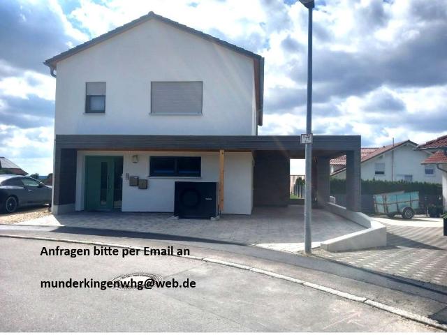 Modern wohnen: lichtdurchflutete EG Wohnung mit 2,5 Zimmern in Munderkingen
