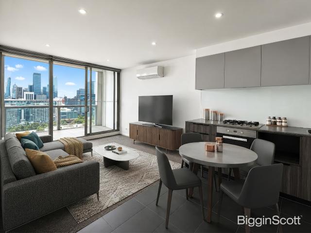Modern Waterfront Apartment with Pool, Gym & Spa Access
