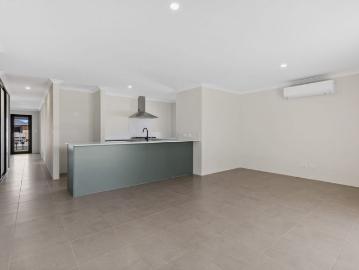 MODERN & WELL CARED FOR 3 BEDROOM HOME!