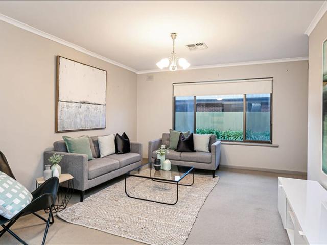 Modern well presented 2 bedroom home. Located in the heart of thriving Torrensville