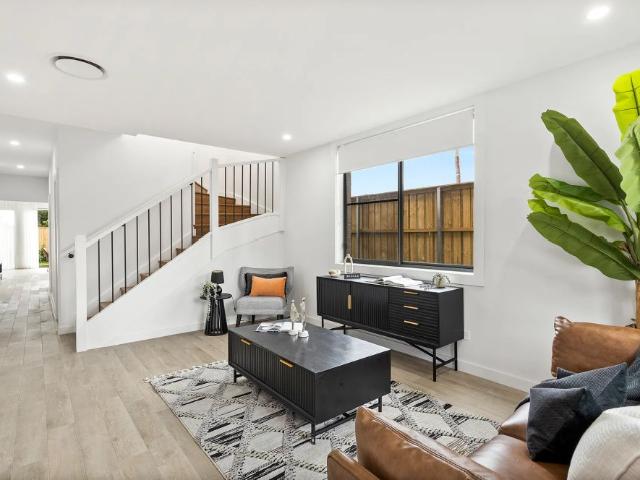 Modern Townhome Combining Space, Style and Everyday Convenience