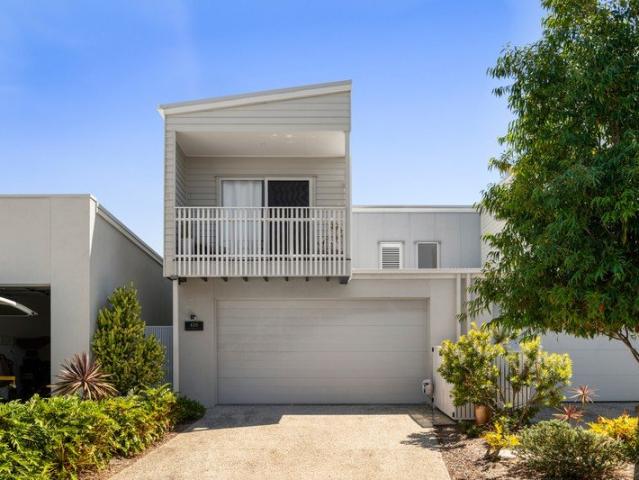 Spacious Townhome Living in the Sought After Tide Residences