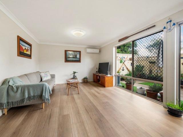 Modern Townhouse offering security and an easy lifestyle